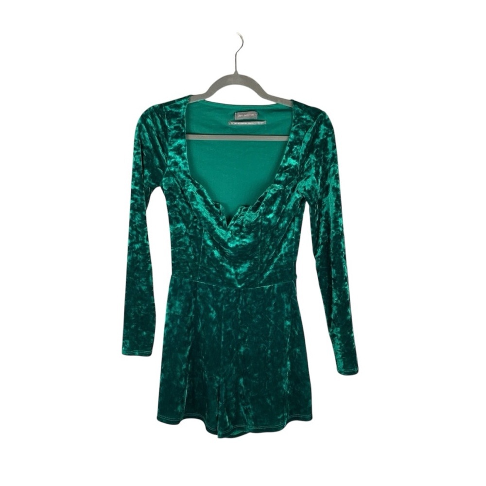 Urban Outfitters Green Velour Long Sleeve Romper size Small